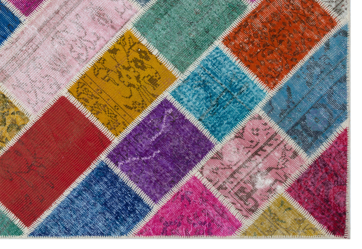 Kilva Çok Renkli ve Beyaz Patchwork Desenli El Dokuma Halı 190x280 cm – detay görünümü