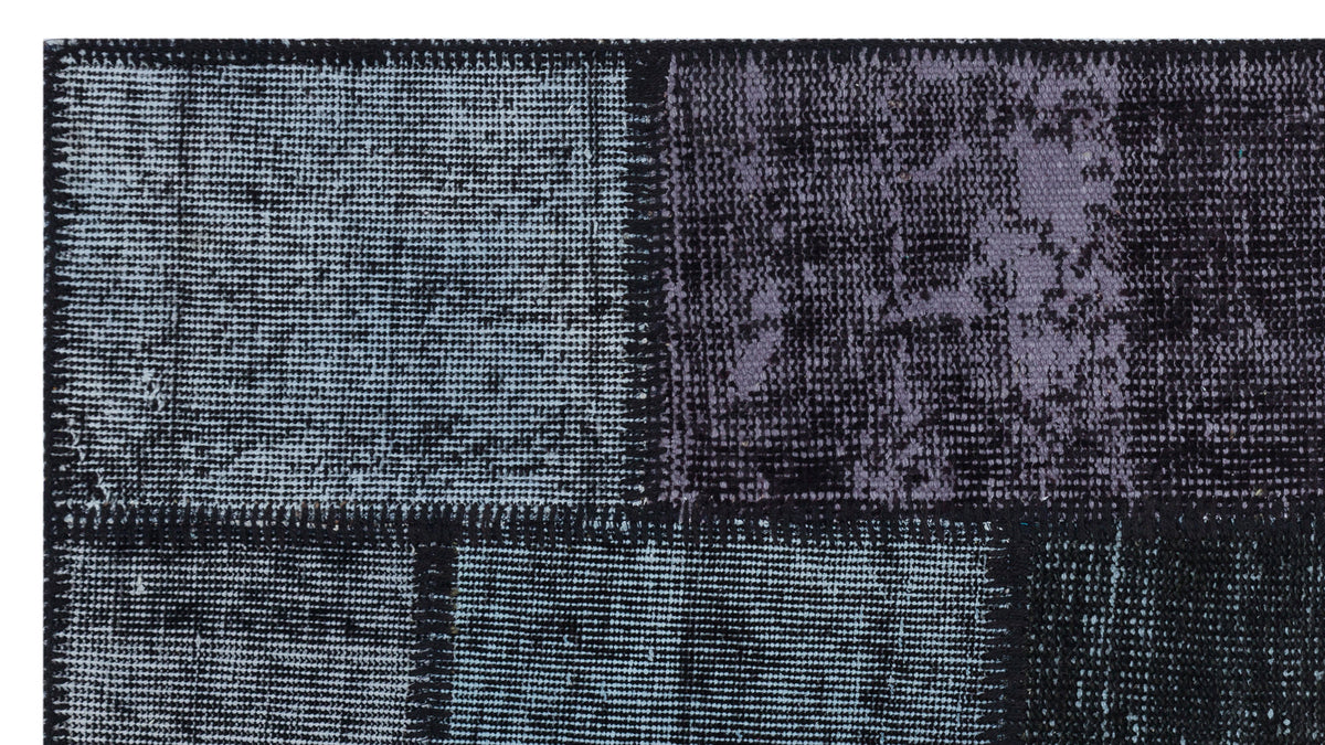 Kilva Siyah ve Antrasit Patchwork Desenli El Dokuma Halı 80x150 cm – detay görünümü