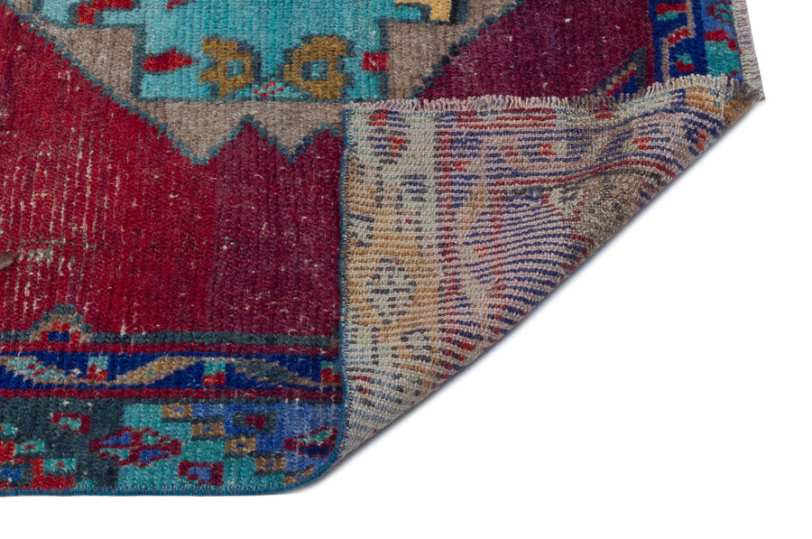 Limove Kırmızı ve Lacivert Madalyon Desenli El Dokuma Halı 113x298 cm – detay görünümü