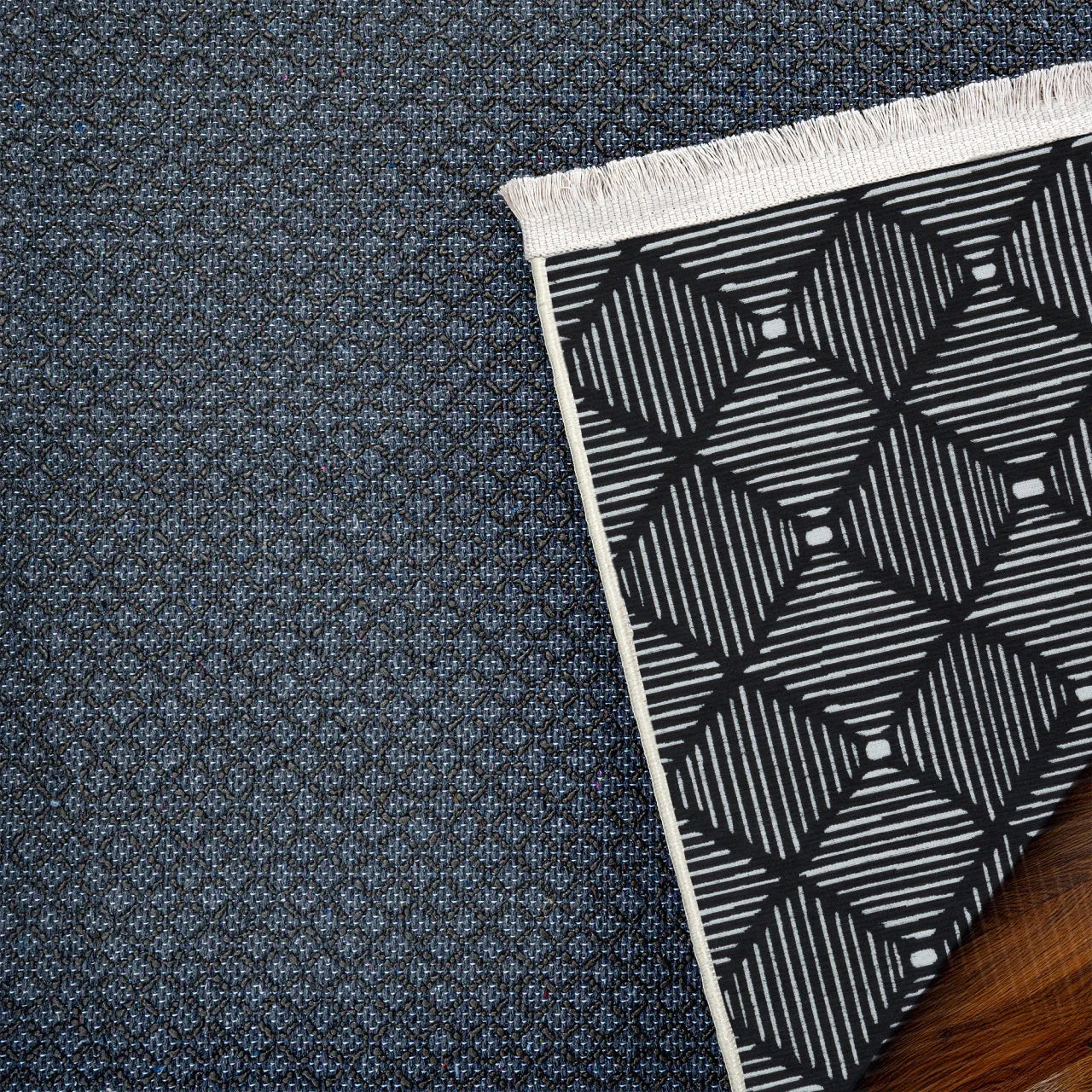 Antrasit Gri Geometrik Modern Halı - Yıkanabilir - Kaymaz Taban - Pati Dostu