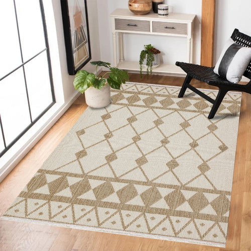 Bej Etnik Modern Etnik Desenli Halı  | Makinada Yıkanabilir | Hav Toz Vermez | Leke Tutmayan | Kaymaz Taban | Dijital Makine Baskı | Salon Yolluk Mutfak Halısı