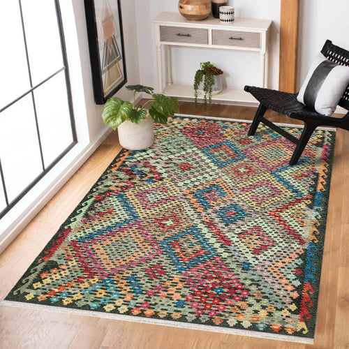 Gri Etnik Modern Etnik Desenli Halı  | Makinada Yıkanabilir | Hav Toz Vermez | Leke Tutmayan | Kaymaz Taban | Dijital Makine Baskı | Salon Yolluk Mutfak Halısı