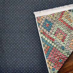 Gri Etnik Modern Etnik Desenli Halı  | Makinada Yıkanabilir | Hav Toz Vermez | Leke Tutmayan | Kaymaz Taban | Dijital Makine Baskı | Salon Yolluk Mutfak Halısı