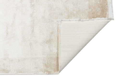 Düz Renk El Emeği ile Özel Tezgahlarda Üretilen Viskon Uşak Halısı