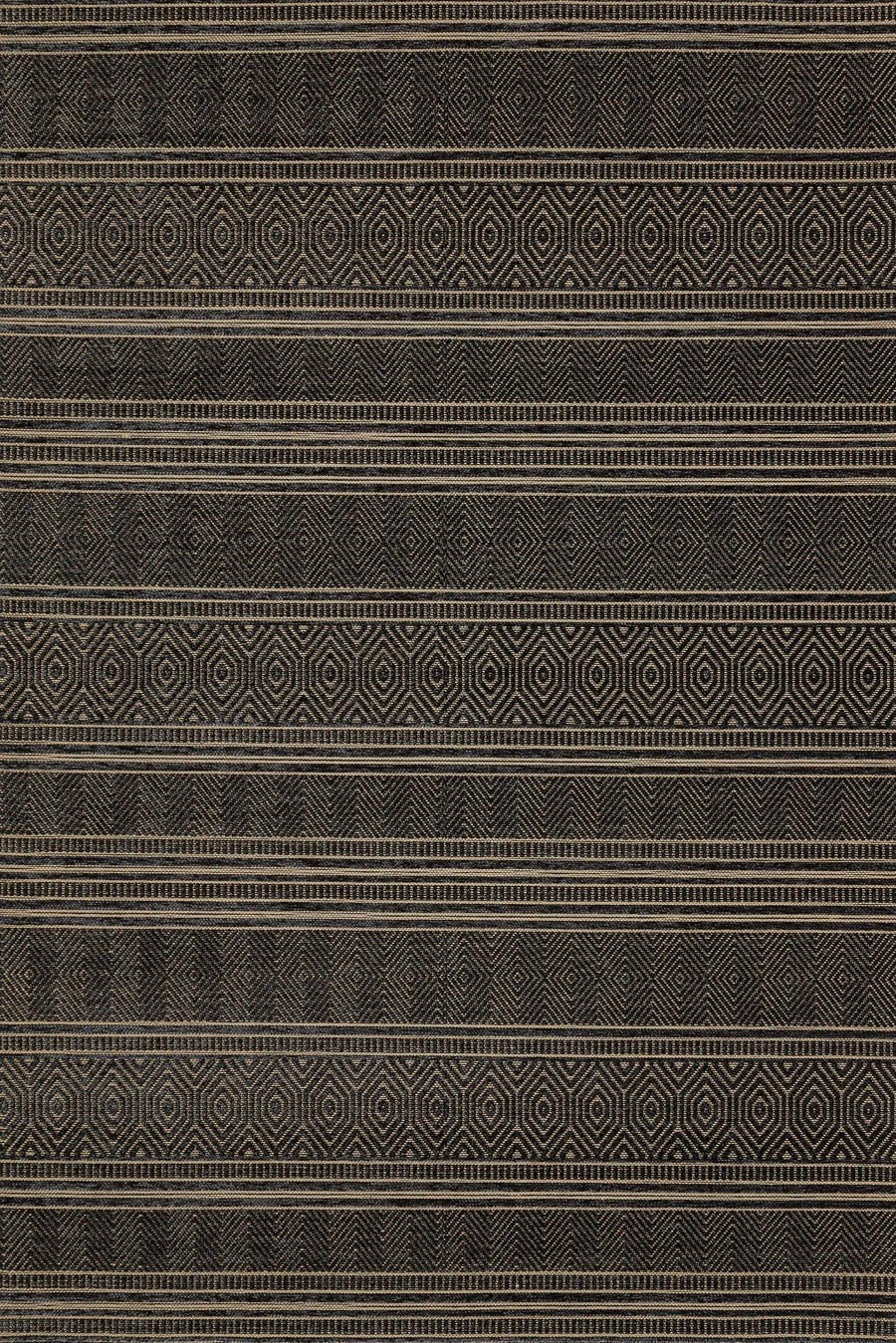 Grey and White Geometric Area Rug, Washable – in the living room