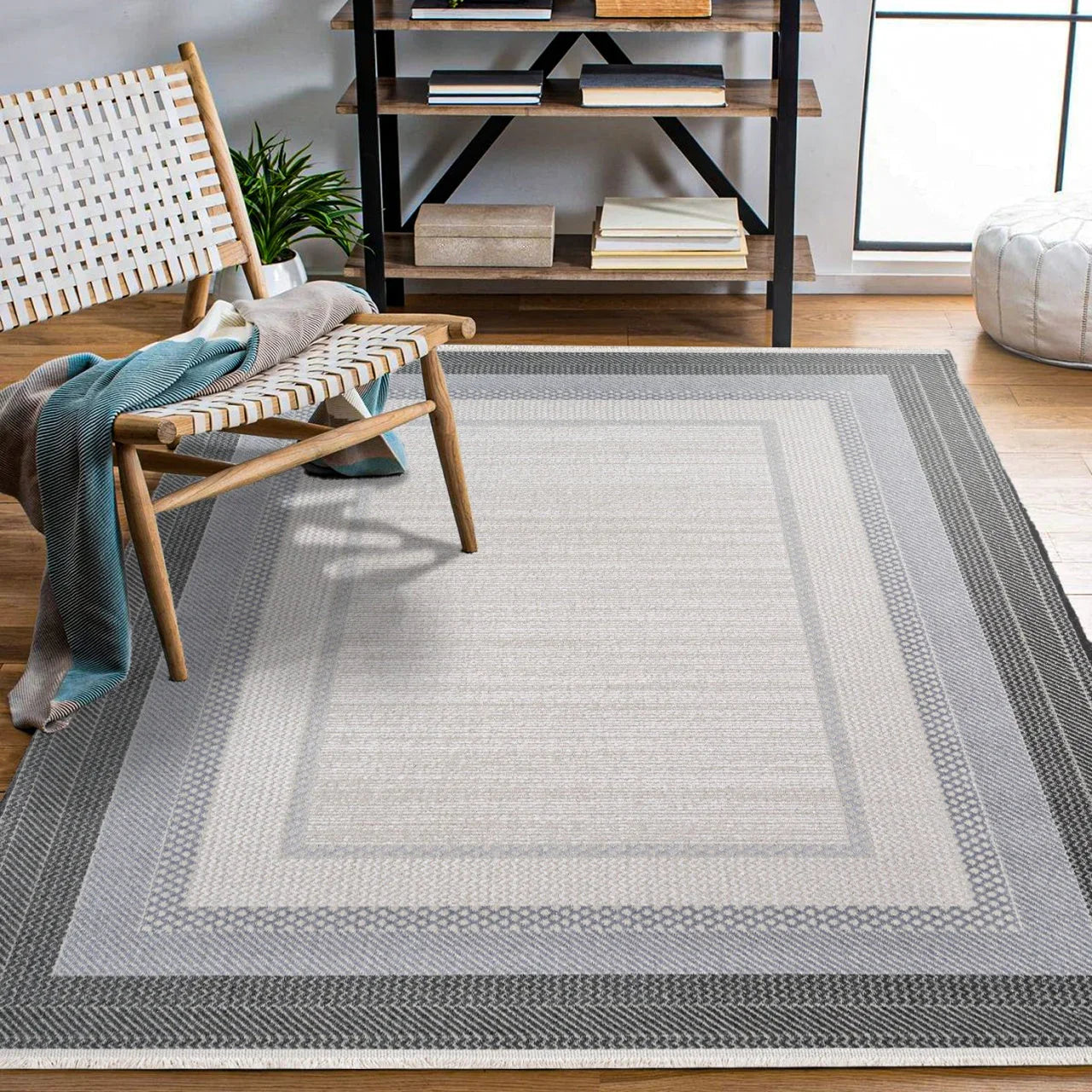 Gri Mavi Bordürlü Minimalist Halı - Yıkanabilir - Kaymaz Taban - Pati Dostu