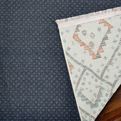 Mavi Etnik Modern Etnik Desenli Halı  | Makinada Yıkanabilir | Hav Toz Vermez | Leke Tutmayan | Kaymaz Taban | Dijital Makine Baskı | Salon Yolluk Mutfak Halısı