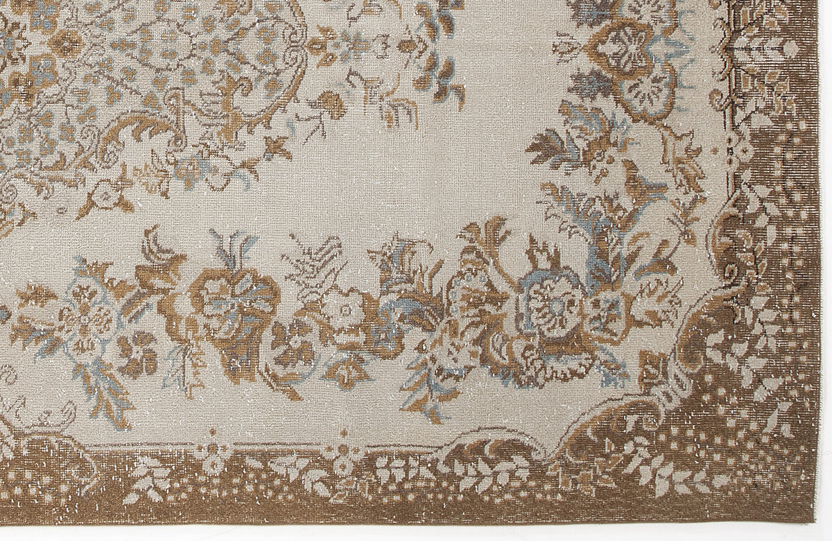 Tirena Bej ve Krem Madalyon Desenli El Dokuma Halı 186x310 cm – detay görünümü