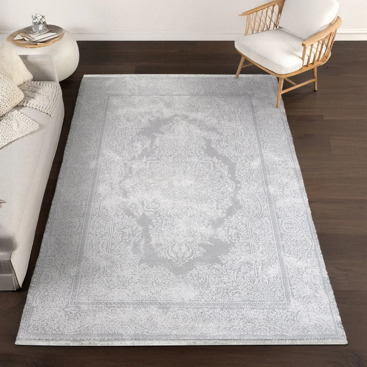 Beyaz Gri Klasik Desenli Minimalist Halı - Yıkanabilir - Kaymaz Taban - Pati Dostu