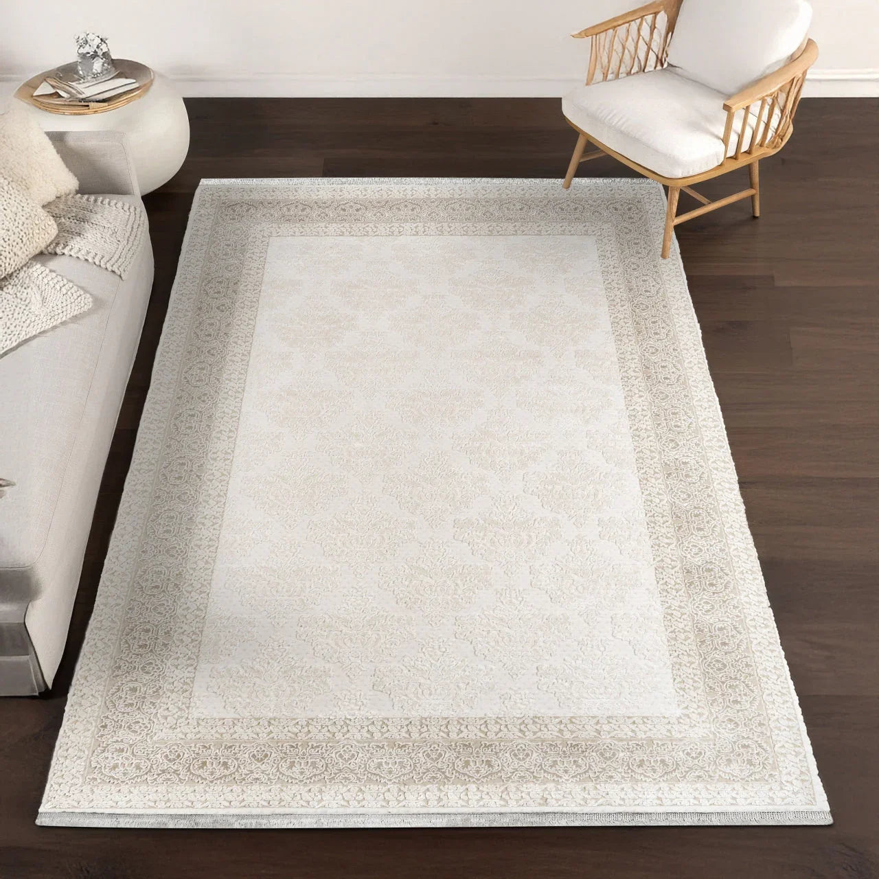 Bej Beyaz Geometrik Desenli Minimalist Halı - Yıkanabilir - Kaymaz Taban - Pati Dostu
