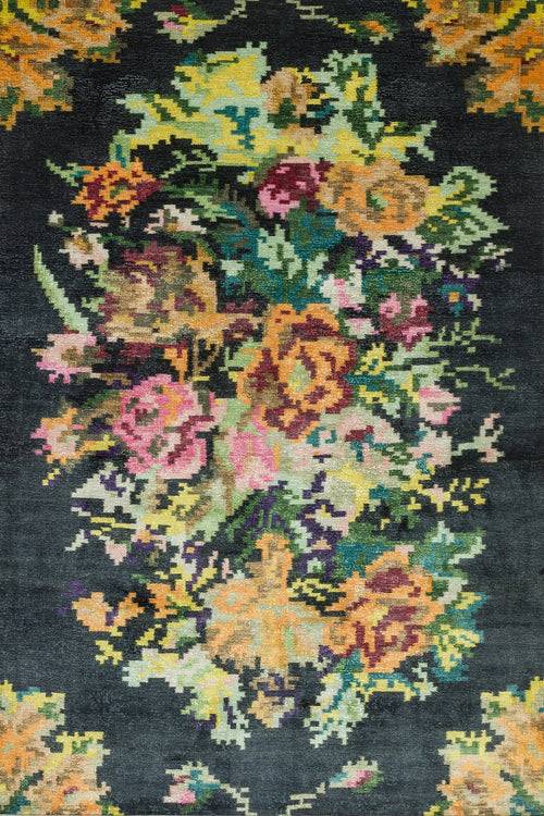 Siyah Çiçekli Modern Etnik Desenli Halı  | Makinada Yıkanabilir | Hav Toz Vermez | Leke Tutmayan | Kaymaz Taban | Dijital Makine Baskı | Salon Yolluk Mutfak Halısı