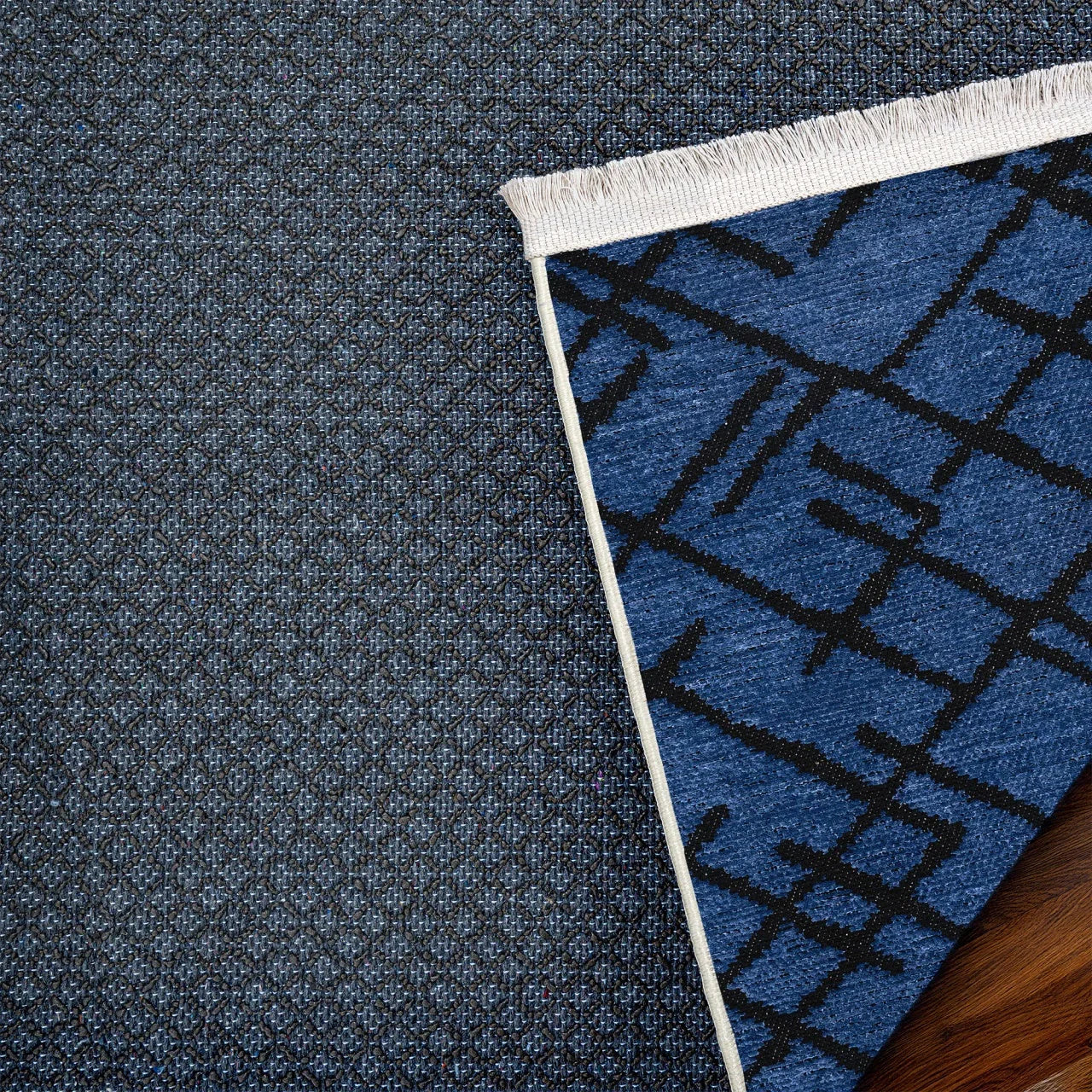 Siyah Geometrik Minimalist Halı - Yıkanabilir - Kaymaz Taban - Pati Dostu