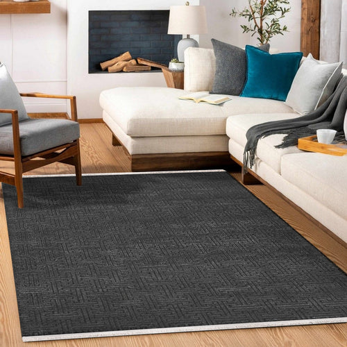 Siyah Geometrik Modern Etnik Desenli Halı  | Makinada Yıkanabilir | Hav Toz Vermez | Leke Tutmayan | Kaymaz Taban | Dijital Makine Baskı | Salon Yolluk Mutfak Halısı