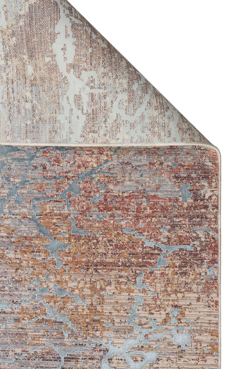 Beiger Wollteppich mit abstraktem Muster im Vintage-Look – im Wohnzimmer