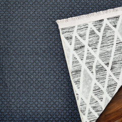 Gri Geometrik Modern Etnik Desenli Halı  | Makinada Yıkanabilir | Hav Toz Vermez | Leke Tutmayan | Kaymaz Taban | Dijital Makine Baskı | Salon Yolluk Mutfak Halısı