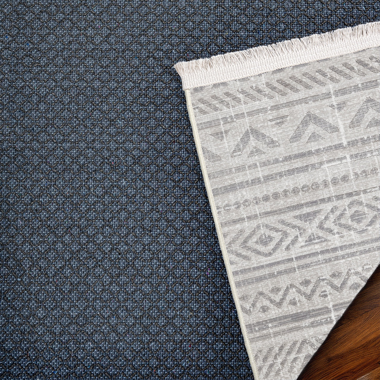 Beyaz Gri Geometrik Minimalist Halı - Yıkanabilir - Kaymaz Taban - Pati Dostu