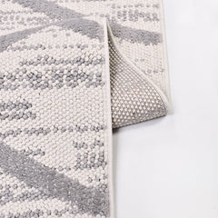 Keylor Geometrik Polip Makine Halısı