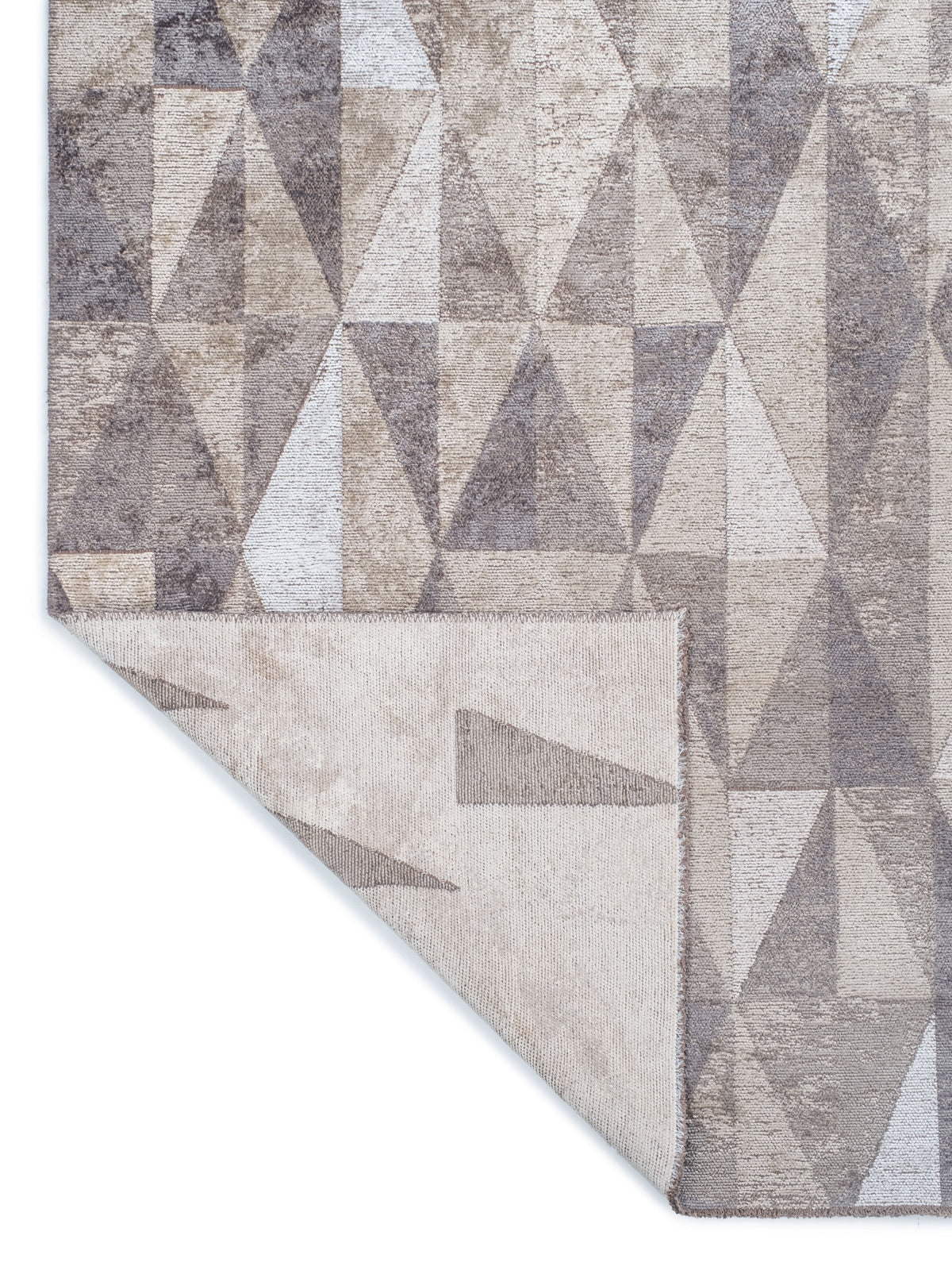 Flura Gri Modern Geometrik Desenli Makine Halısı – detay görünümü