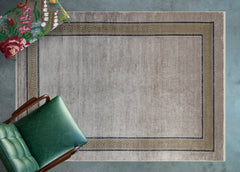 Gri Çerçeveli Modern Etnik Desenli Halı  | Makinada Yıkanabilir | Hav Toz Vermez | Leke Tutmayan | Kaymaz Taban | Dijital Makine Baskı | Salon Yolluk Mutfak Halısı