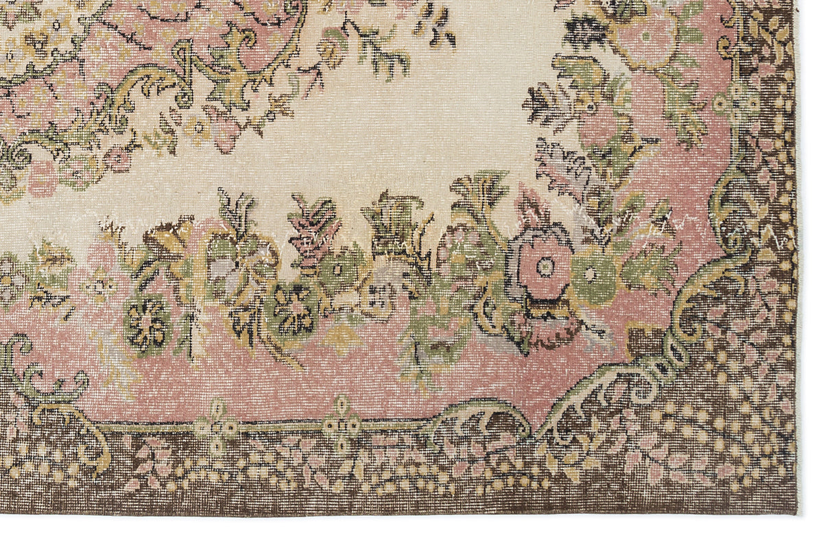 Tirena Bej ve Pembe Madalyon Desenli El Dokuma Halı 174x281 cm – detay görünümü
