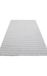 Beyaz Desensiz Kabartmalı Polyester Makine Halısı