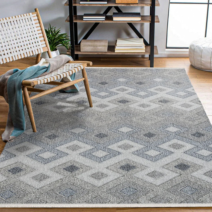 Light Grey and White Geometric Area Rug – in the hallway