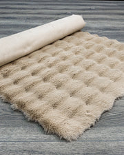 Franklin Bej Düz Peluş Yumuşak Halı