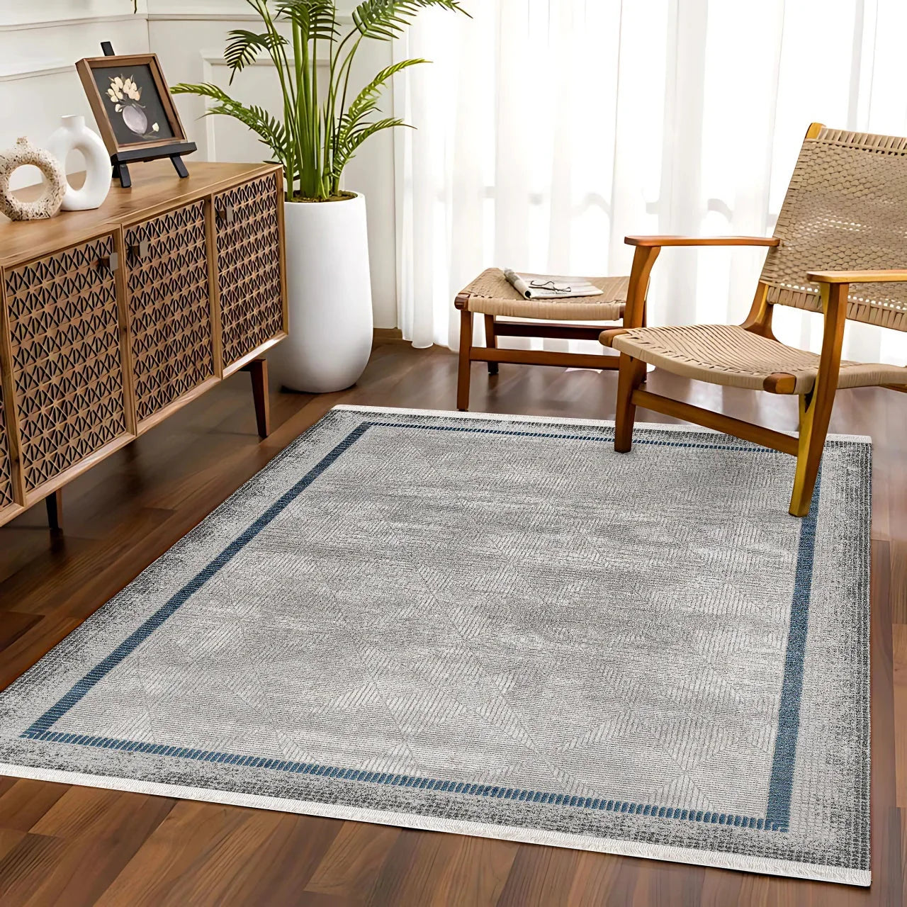 Beyaz Gri Bordürlü Minimalist Halı - Yıkanabilir - Kaymaz Taban - Pati Dostu