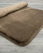 Trudy Kahve Düz Peluş Yumuşak Post | Makinada Yıkanabilir | Pofuduk