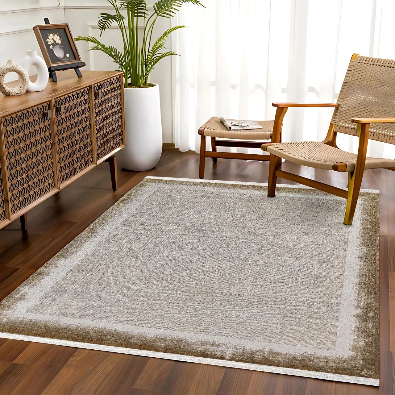 Bej Krem Bordürlü Minimalist Halı - Yıkanabilir - Kaymaz Taban - Pati Dostu