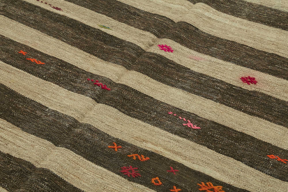 Truvo Kıl Kilim Kahverengi Bej Çizgili El Dokuma Halı 216x370 cm – mekânda kullanım