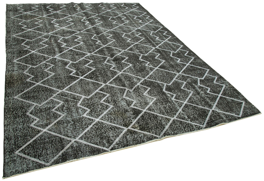 Kesle Anthracite White Geometric Pattern 30-70 Year Old Hand-Woven Rug 210x298 cm – overall view