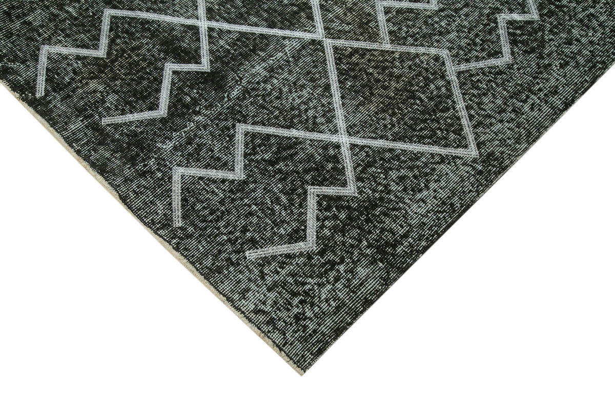 Kesle Antrasit Beyaz Geometrik Desenli 30-70 Yıllık El Dokuma Halı 210x298 cm – detay görünümü