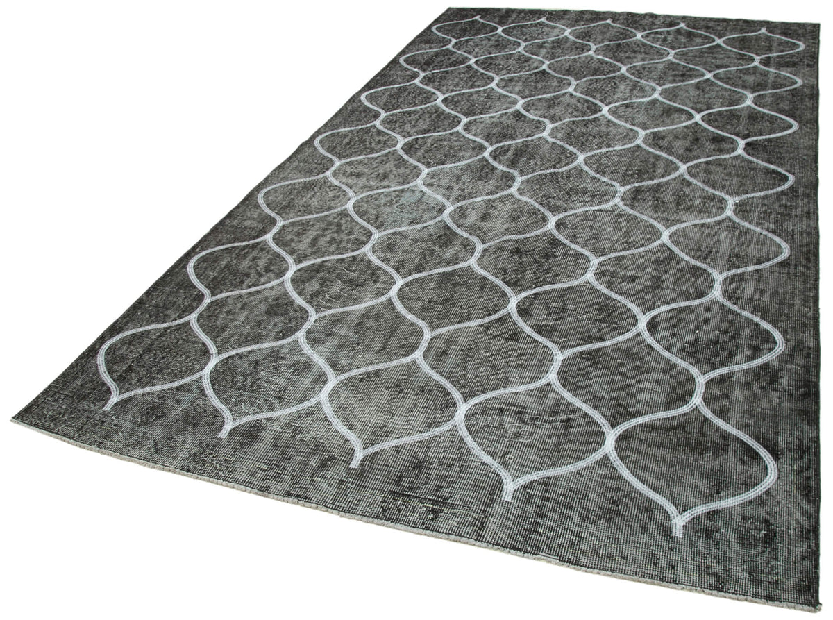 Kesle Geometrik Desenli Gri Beyaz Vintage El Dokuma Halı 172x303 cm – doku yakın çekim