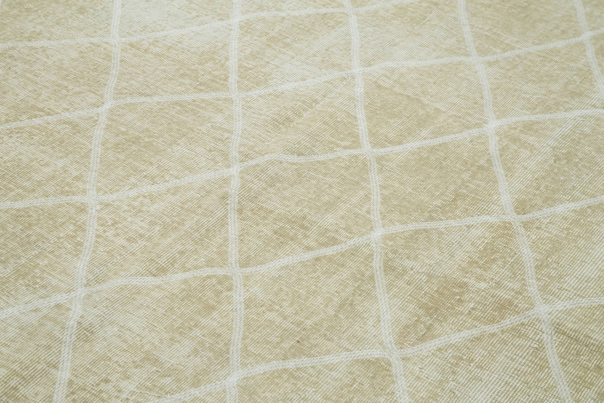 Kesle Vintage El Dokuma Bej Beyaz Geometrik Desenli Halı 190x273 cm – mekânda kullanım