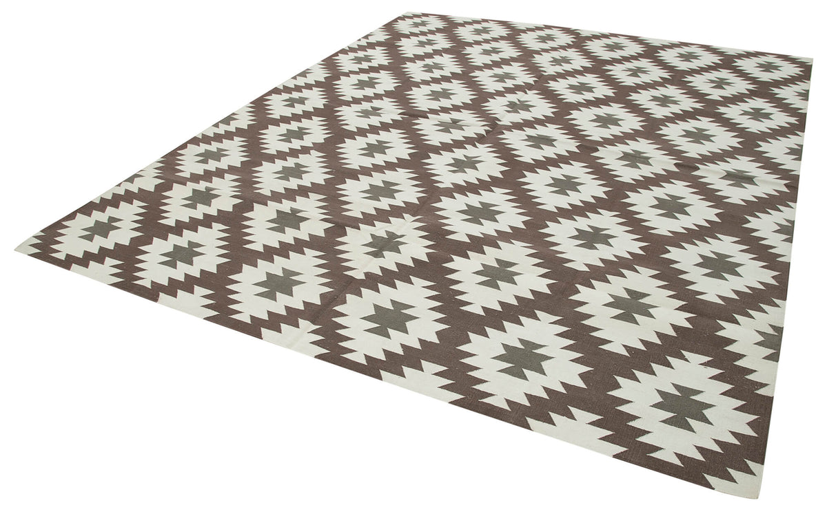 Navamo Duri Kilim Kahverengi Beyaz Baklava Desenli 253x303 cm 32621 – doku yakın çekim