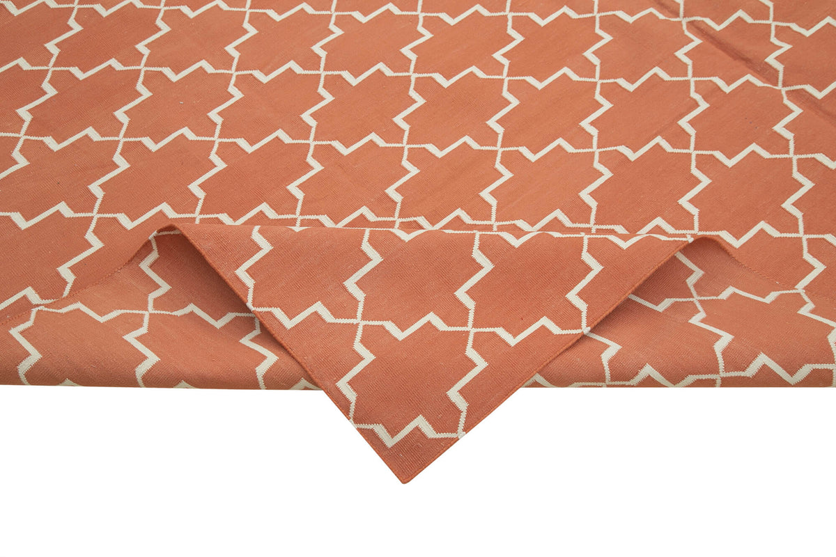 Navamo Geometrik Desenli Terrakotta Dokuma Modern Kilim 253x300 cm – kenar detayı