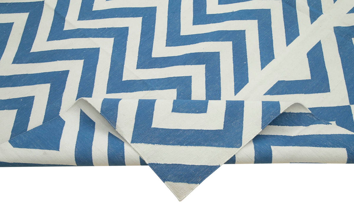 Navamo Mavi Beyaz Geometrik Desenli Pamuk El Dokuma Duri Kilim 250x300 cm – kenar detayı