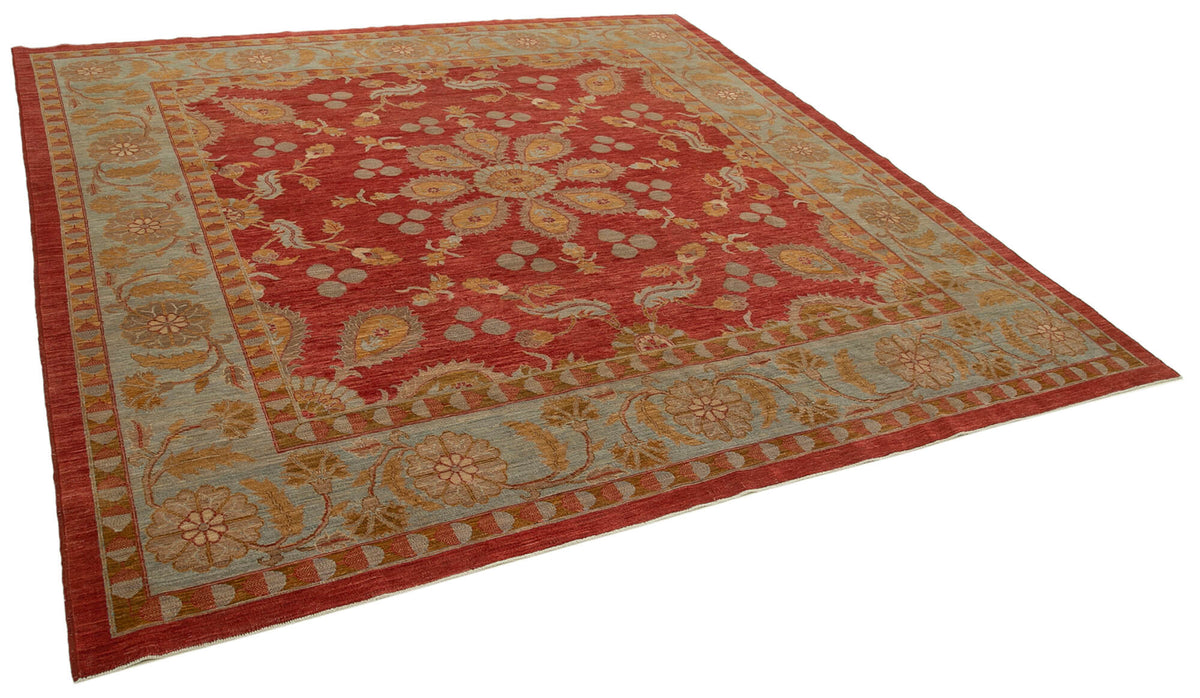 Vamave Kırmızı Gri Madalyon Desenli Uşak El Dokuma Halı 274x279 cm – genel görünüm
