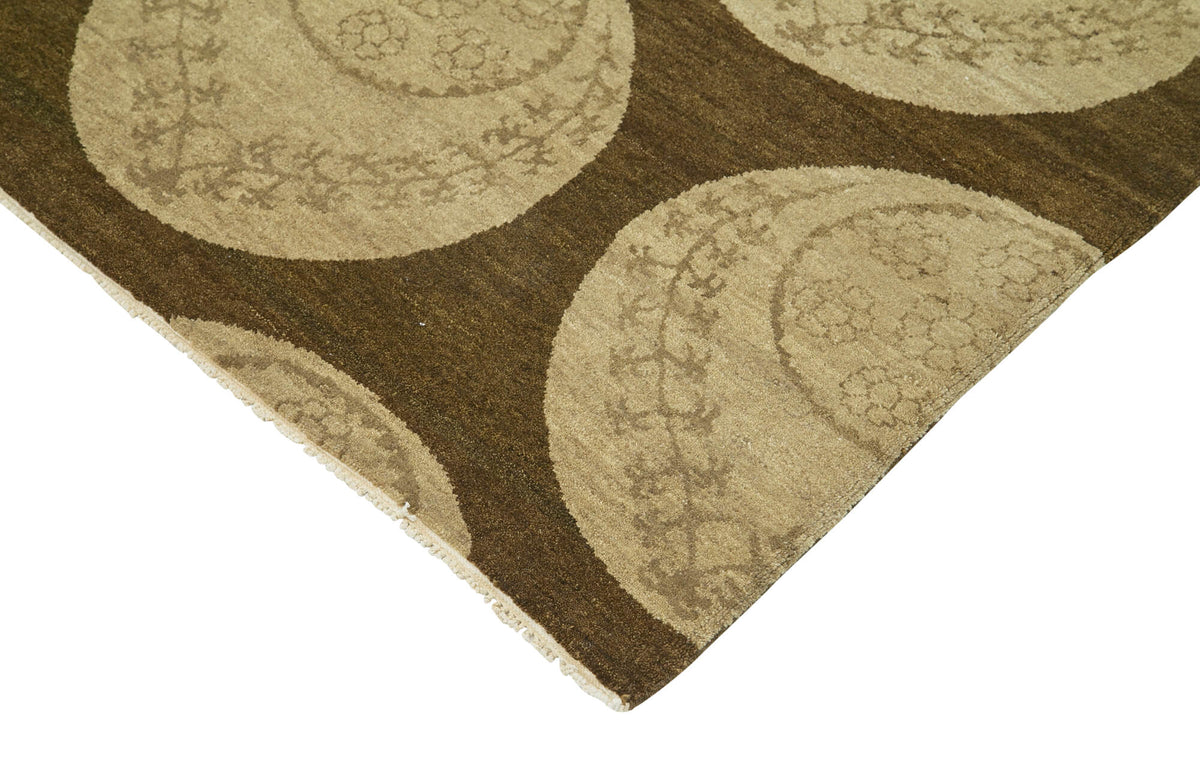 Vamave Modern Geometrik Desenli Düz Kahverengi Uşak Halısı 245x310 cm – detay görünümü