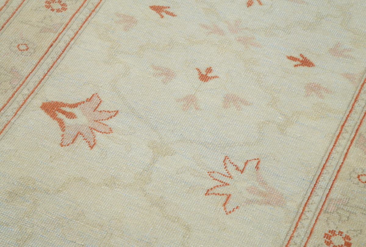 Kirzo Bej Turuncu Geometrik Desenli El Dokuma Yolluk 77x417 cm – mekânda kullanım