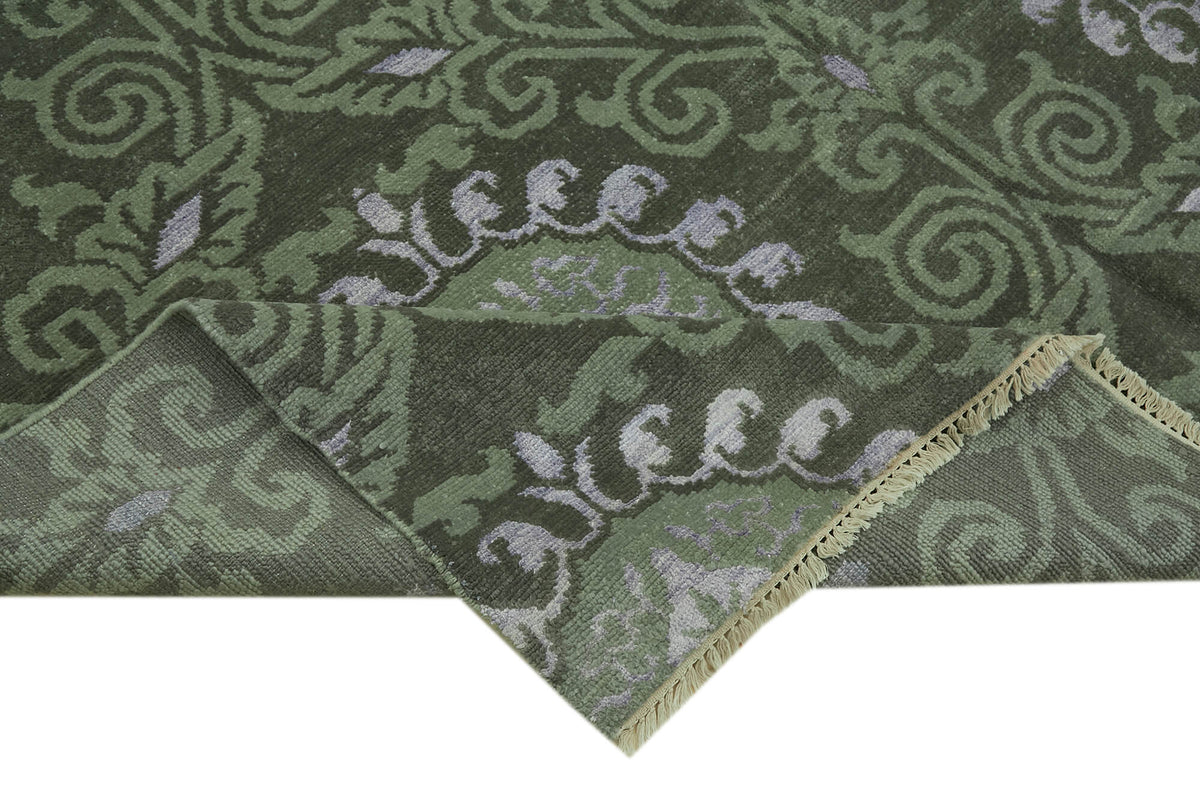 Nivro Vintage Uşak Halı Yeşil ve Açık Gri Madalyon Desenli 240x301 cm – kenar detayı