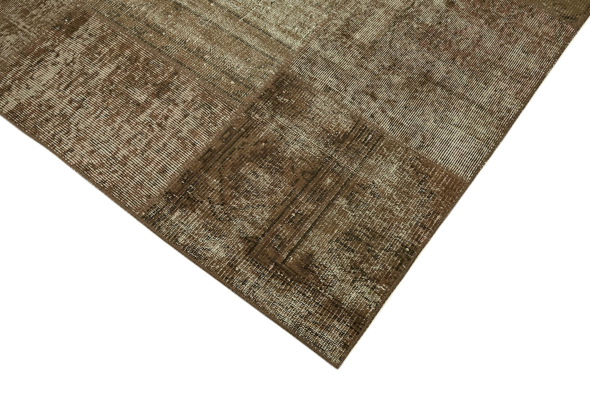 Razik Modern Eskitme Halı Kahverengi ve Bej Geometrik Desenli 250x300 cm – detay görünümü