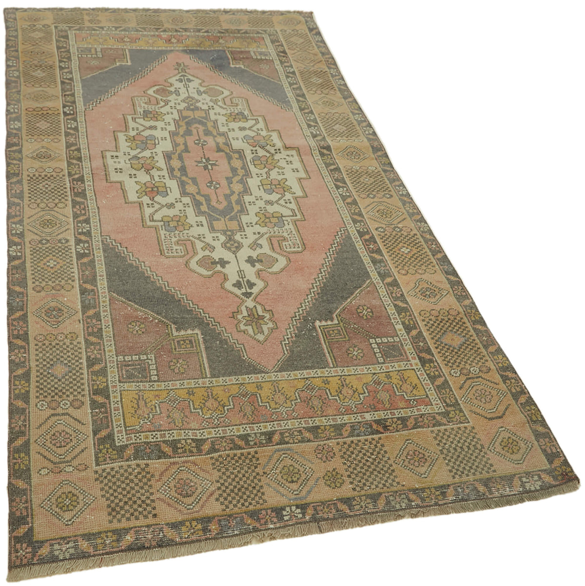 Kavale Pembe Gri Madalyon Desenli Klasik El Dokuma Halı 122x243 cm – genel görünüm