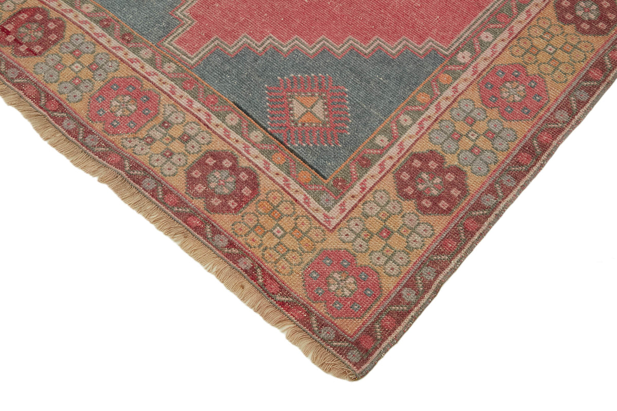 Kavale Pembe Gri Madalyon Göbek El Dokuma Halı 115x219 cm – detay görünümü