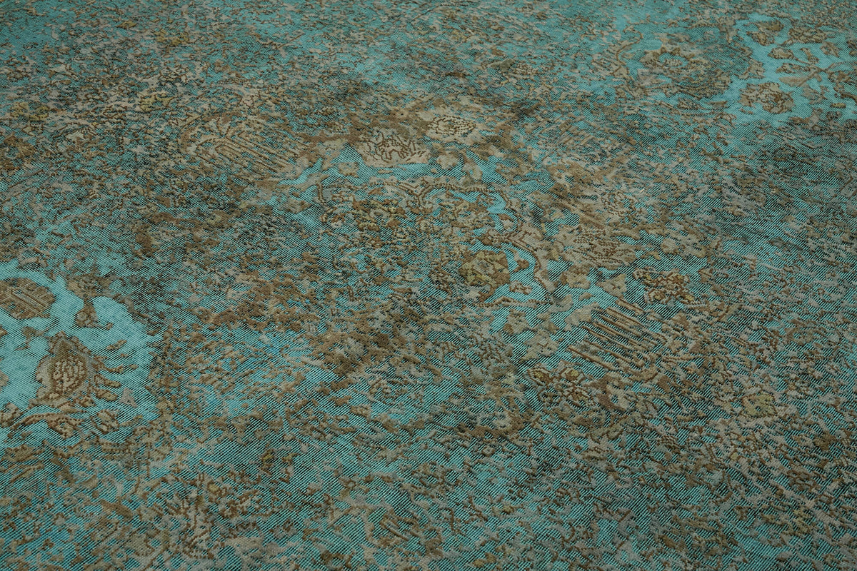 Zelko Klasik Eskitme Desenli Turkuaz El Dokuma Halı 250x332 cm – mekânda kullanım