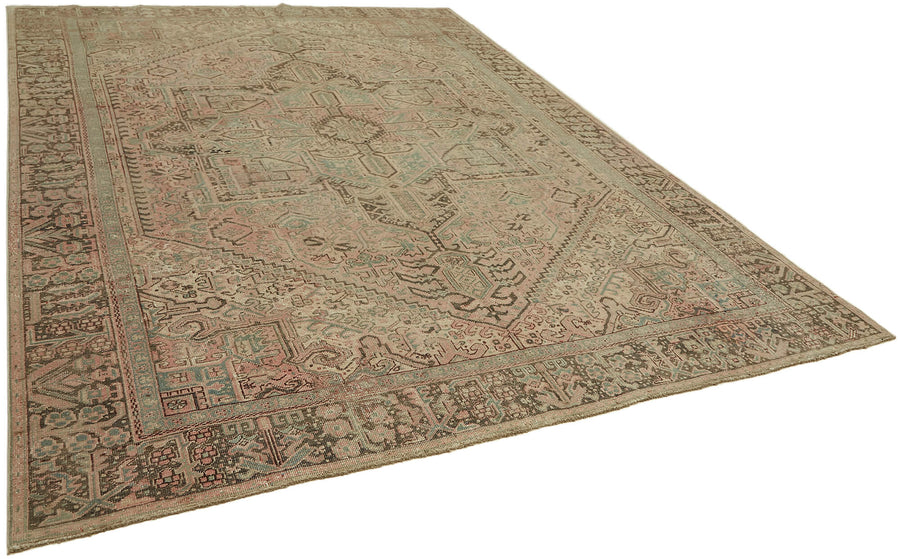 Rusvo Kahverengi Halı 6 m2 Etnik Geometrik Desenli Vintage 257x338 cm – genel görünüm