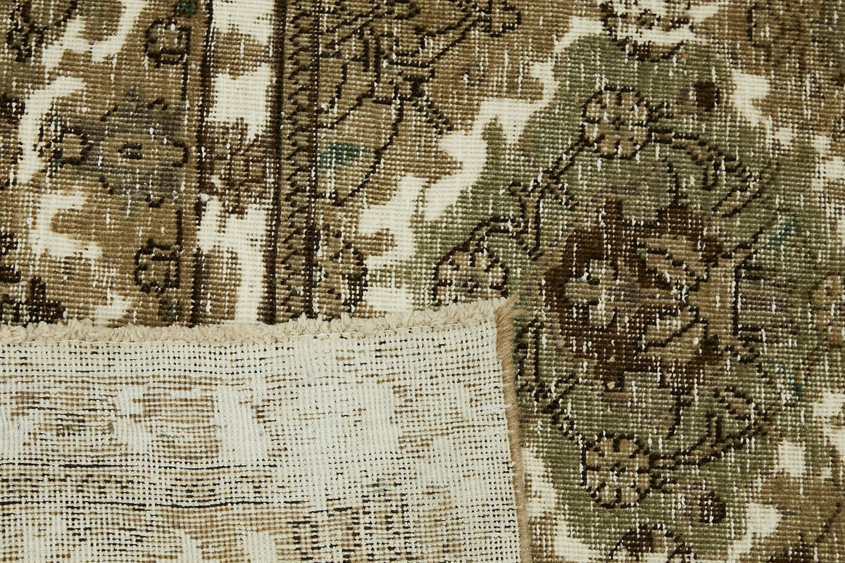Rusvo Geometrik Desenli Kahverengi Bej Vintage El Dokuma Halı 300x398 cm – arka yüz görünümü