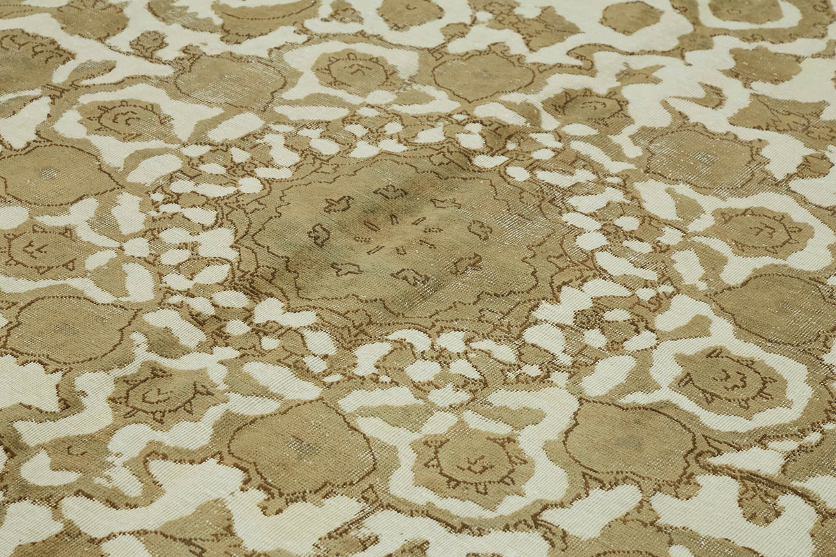 Rusvo Kahverengi Halı 6 m² Vintage Madalyon Desenli 275x367 cm – mekânda kullanım