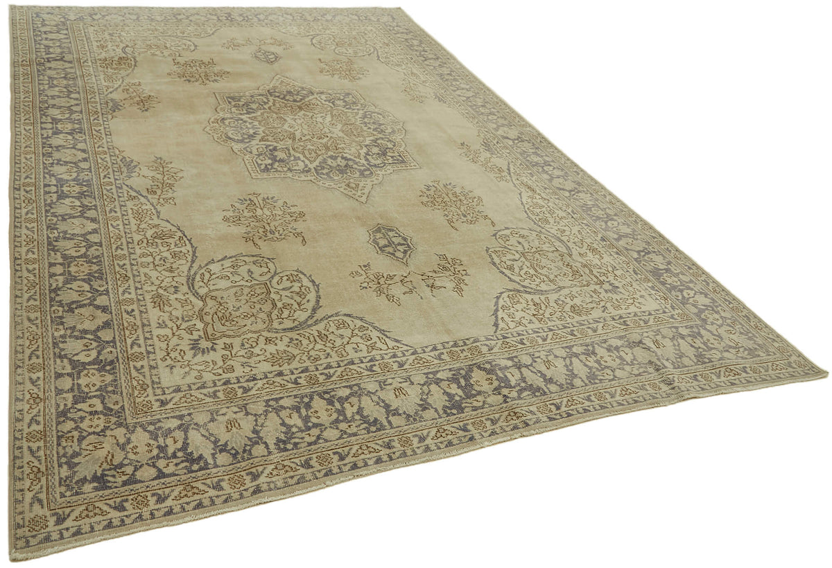 Tappeto Rusvo beige con medaglioni grigio antracite, 250x364 cm – vista d'insieme